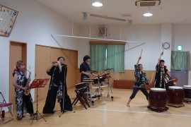 表現芸術コミュニティ‘楽市楽座’の迫力ある演奏！！