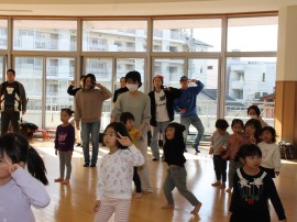 皆で繋がろう～　ダンス教室！